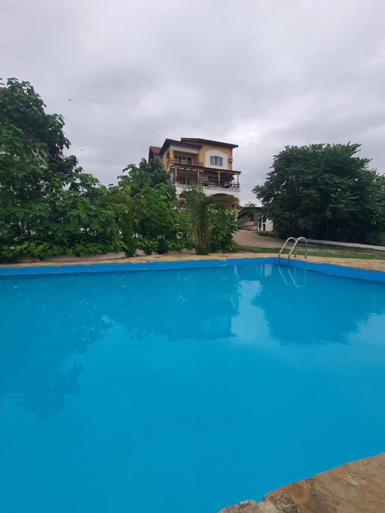 Poarta Apelor Hotel Sarichioi Bagian luar foto