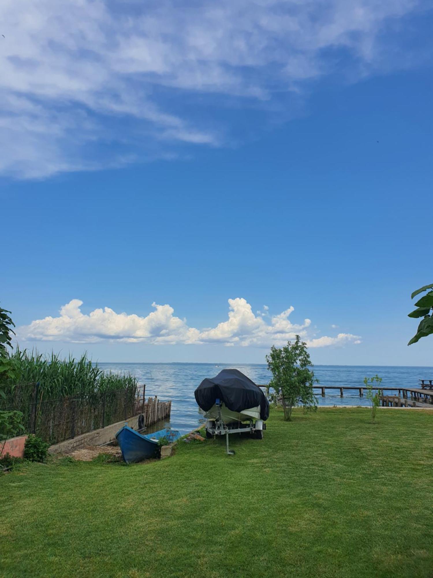 Poarta Apelor Hotel Sarichioi Bagian luar foto